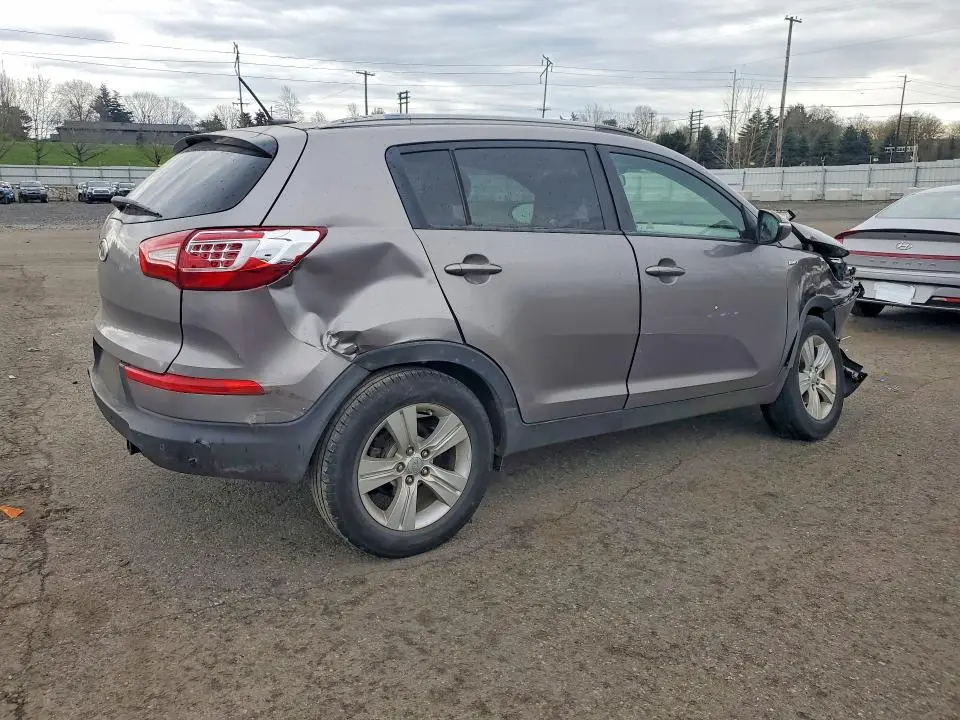 2011 KIA SPORTAGE LX  