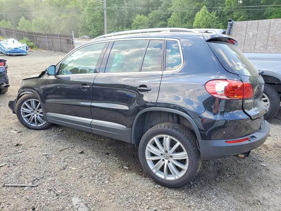 2015 VOLKSWAGEN TIGUAN S  