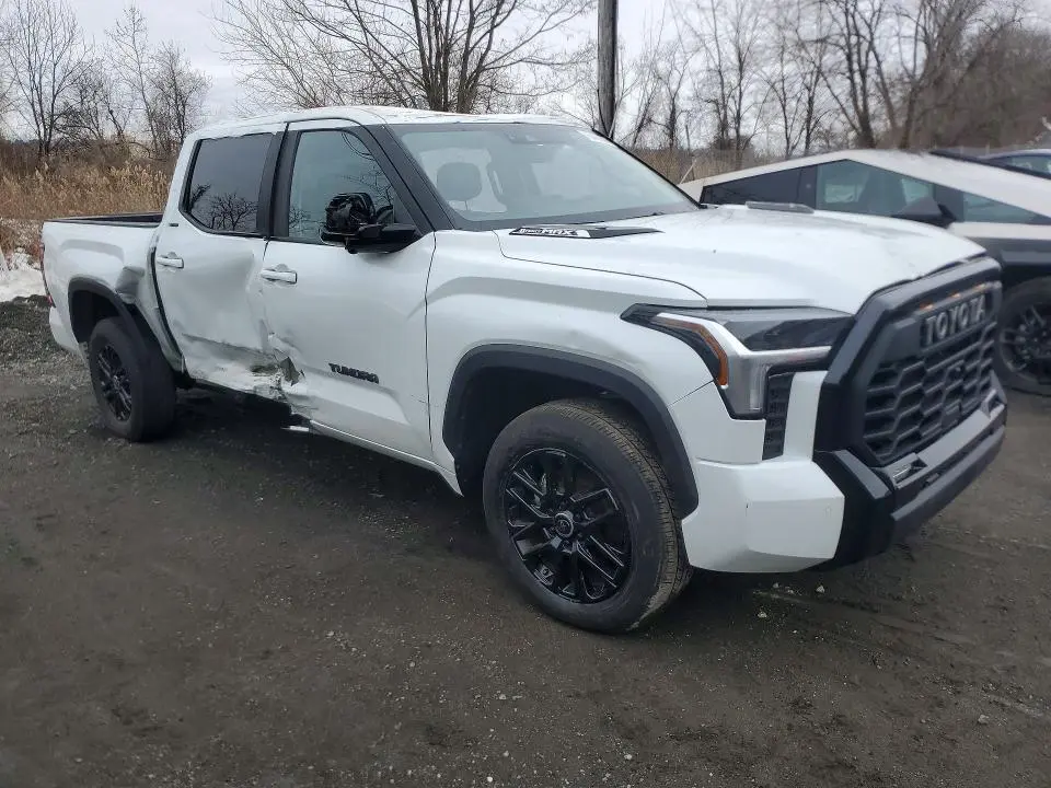 2024 TOYOTA TUNDRA  LIMITED 4WD V6 HYBRID CREW
