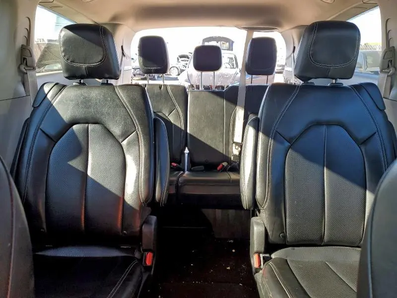 2021 CHRYSLER VOYAGER LXI  