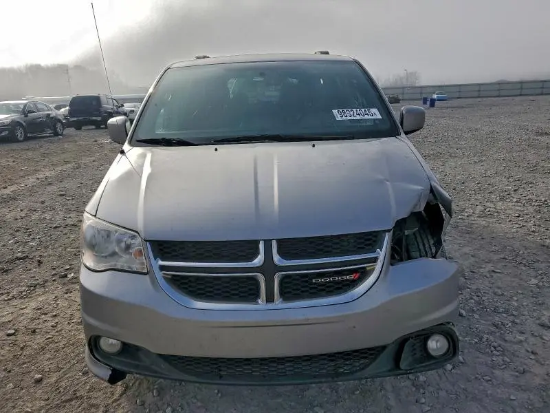 2017 DODGE GRAND CARAVAN SXT  