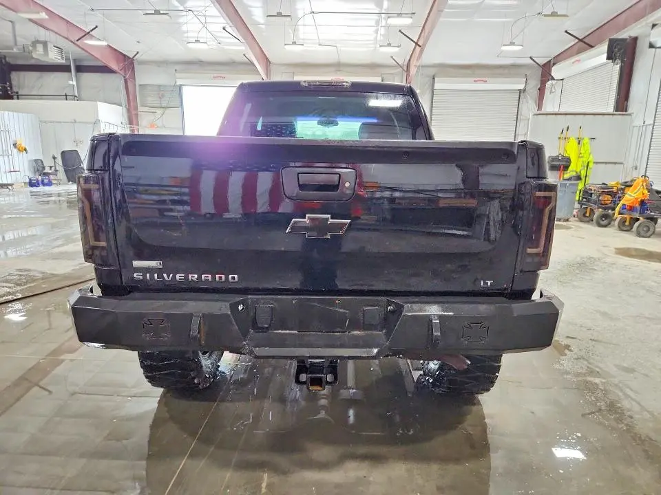2011 CHEVROLET SILVERADO K1500 LT  