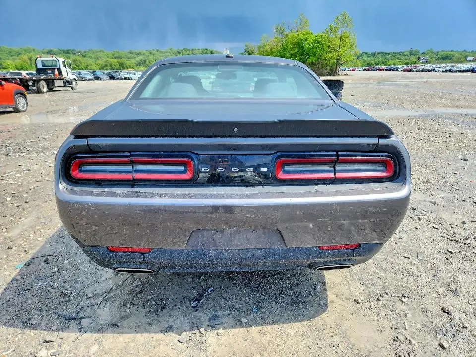 2019 DODGE CHALLENGER SXT  