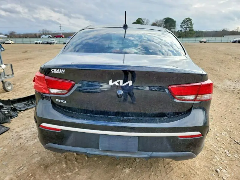 2023 KIA RIO LX  