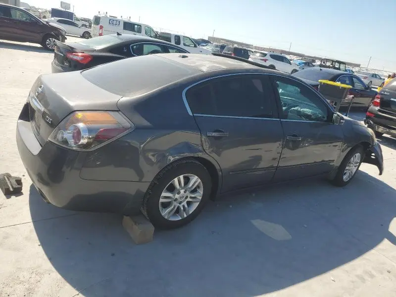 2010 NISSAN ALTIMA BASE  
