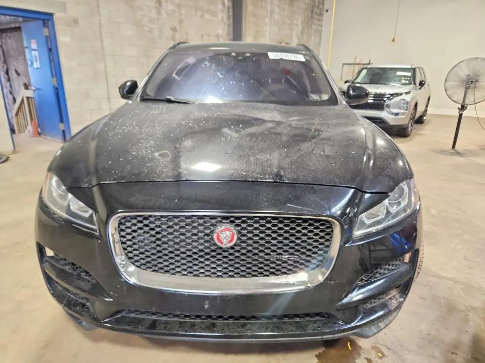 2018 JAGUAR F-PACE PREMIUM  