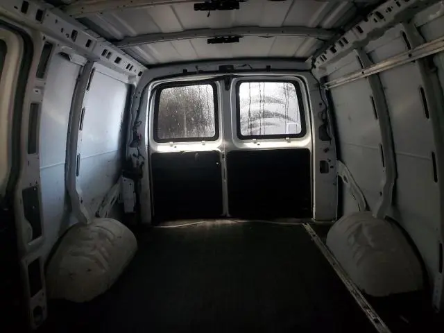 2016 CHEVROLET EXPRESS G2500   