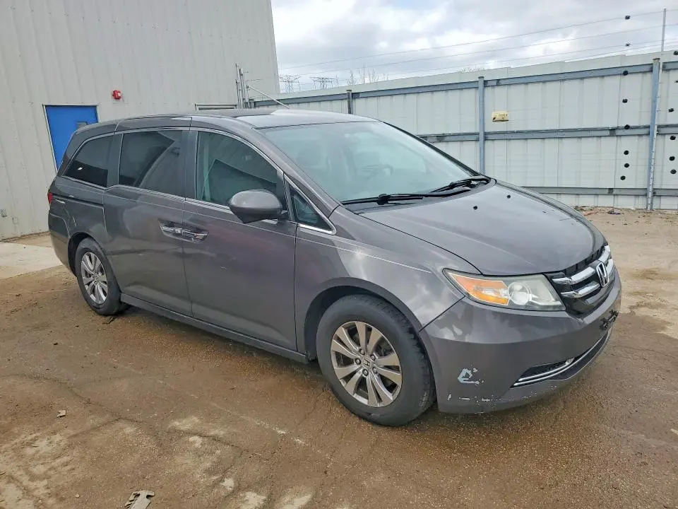 2016 HONDA ODYSSEY SE  