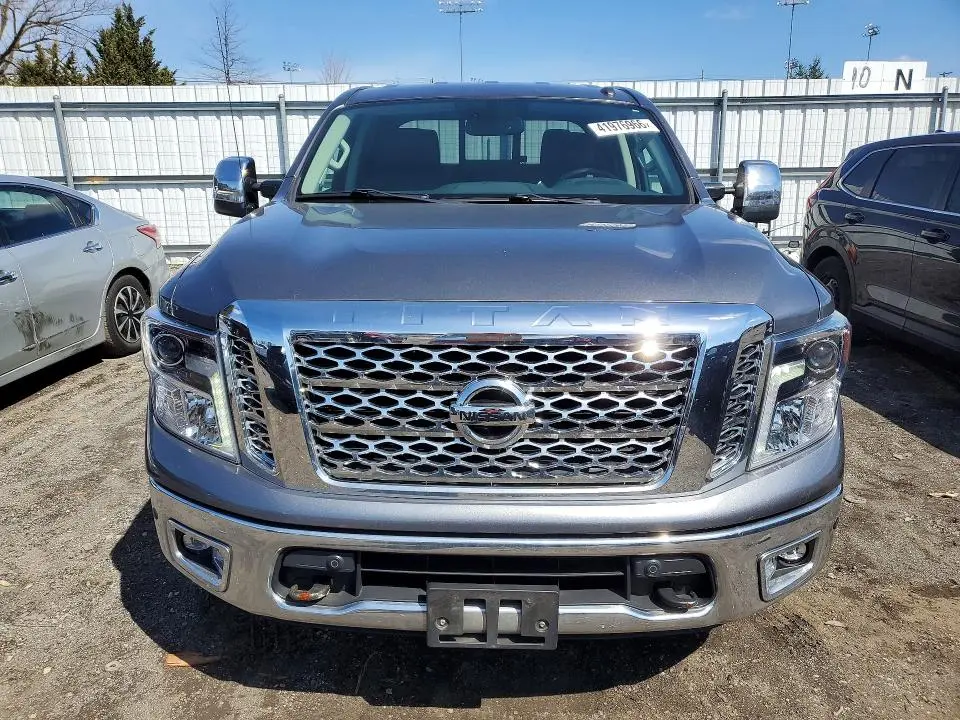 2018 NISSAN TITAN SL  
