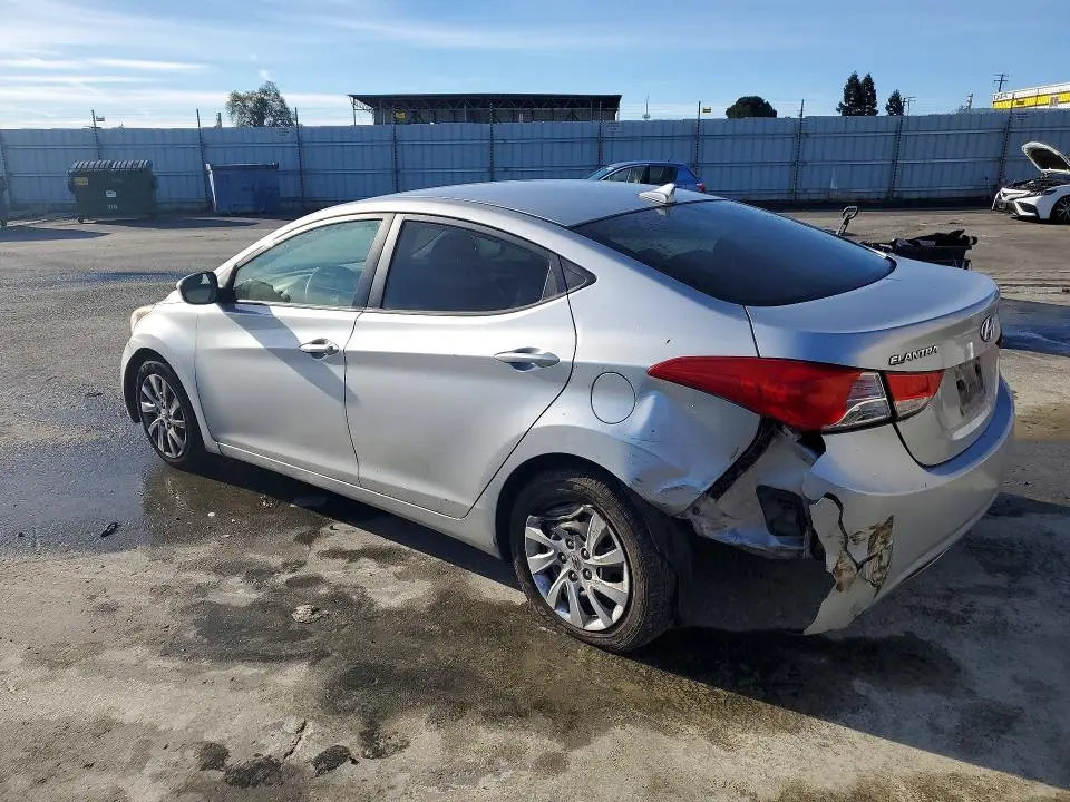2011 HYUNDAI ELANTRA GLS  