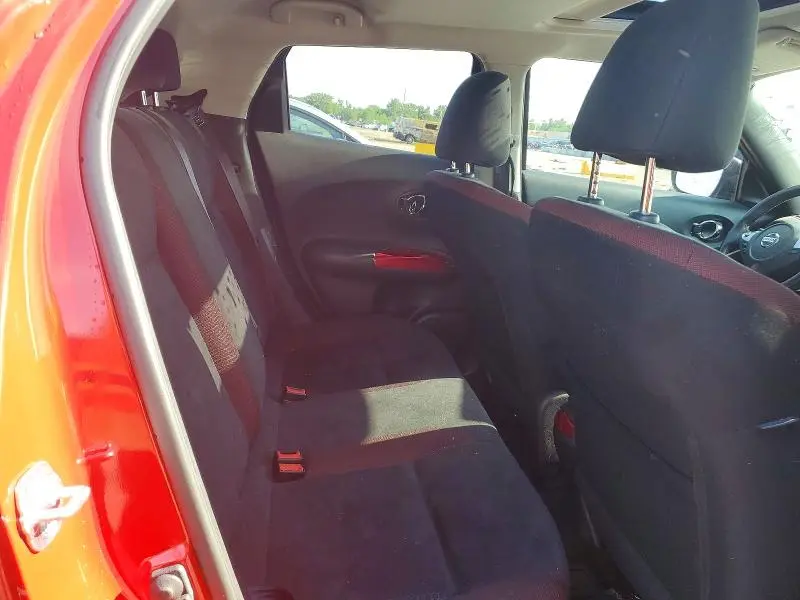 2017 NISSAN JUKE SV  