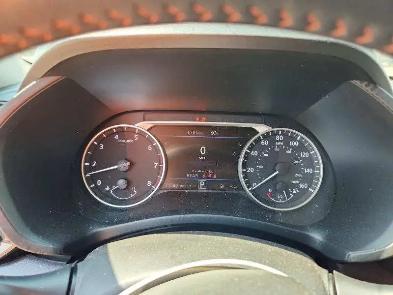2021 NISSAN SENTRA SR  
