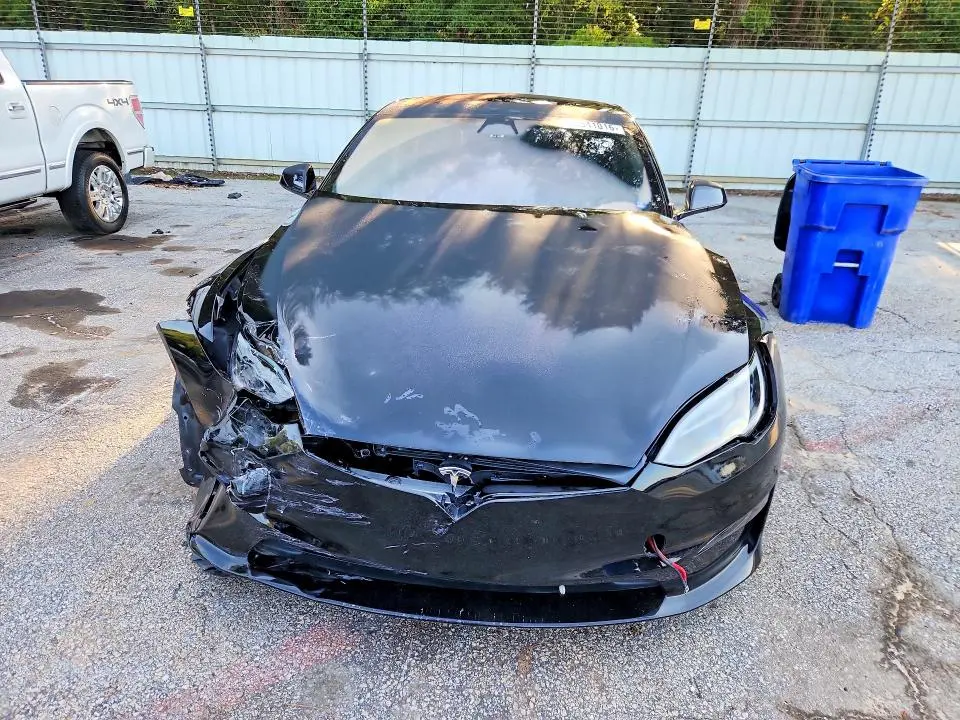 2024 TESLA MODEL S   