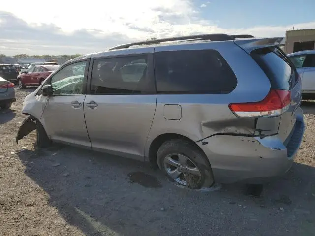 2012 TOYOTA SIENNA LE  