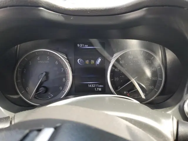 2018 INFINITI Q50 LUXE  