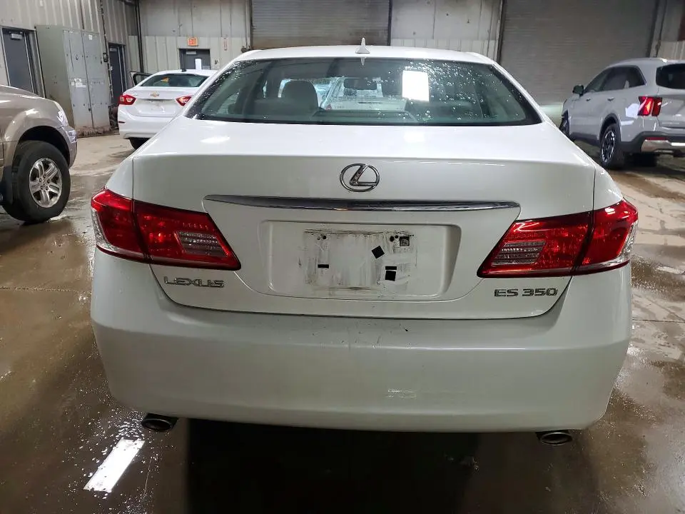 2010 LEXUS ES 350  