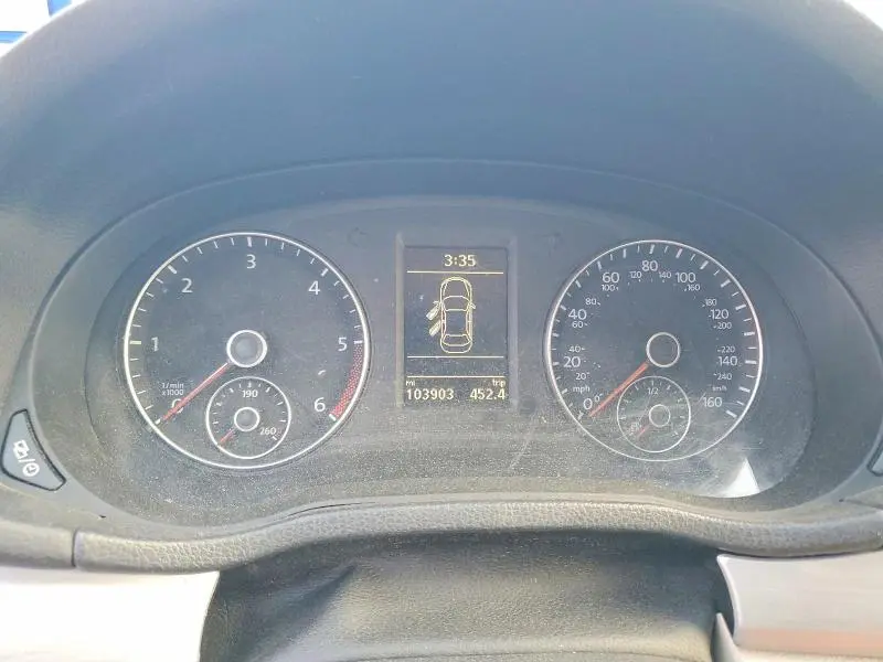 2013 VOLKSWAGEN PASSAT SE  