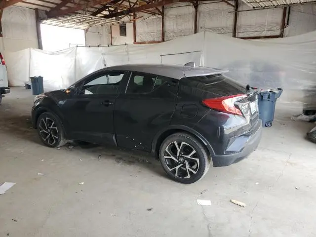 2020 TOYOTA C-HR XLE  