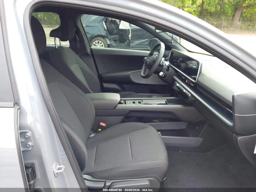 2025 HYUNDAI IONIQ 6 SE
