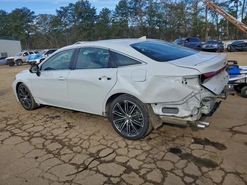 2022 TOYOTA AVALON TOURING  
