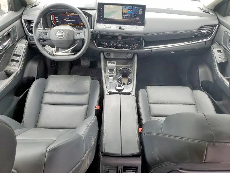 2025 NISSAN ROGUE SL  