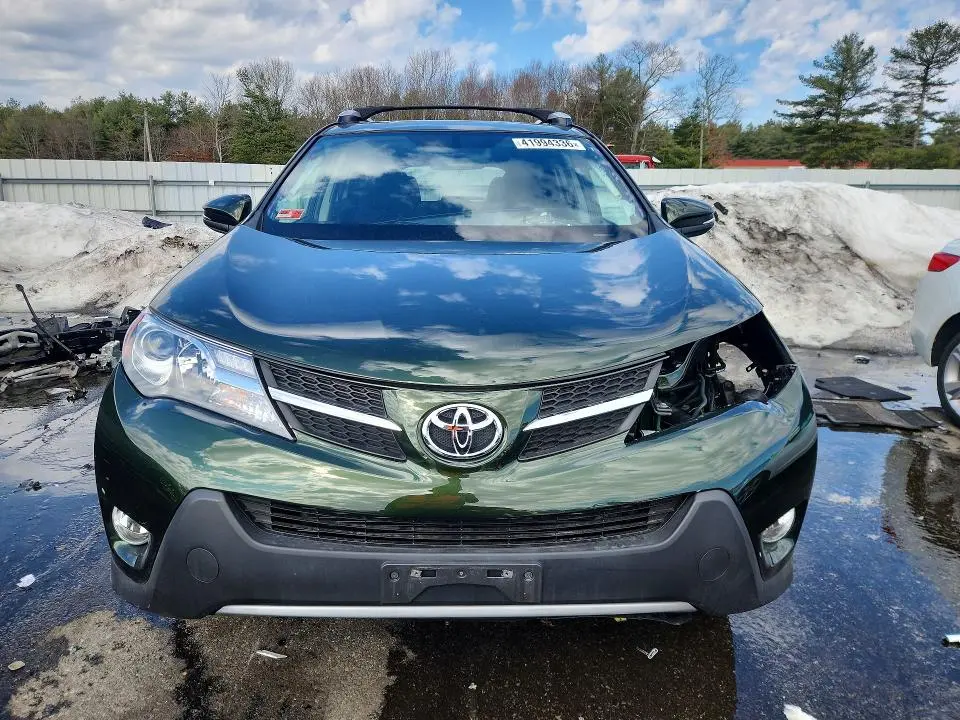 2013 TOYOTA RAV4 XLE  
