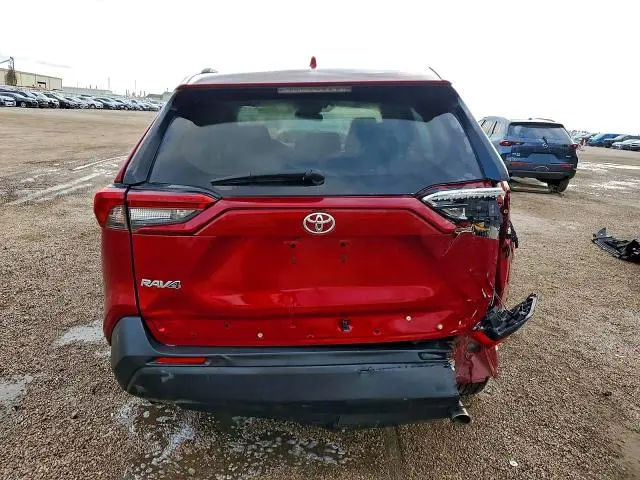2021 TOYOTA RAV4 LE  