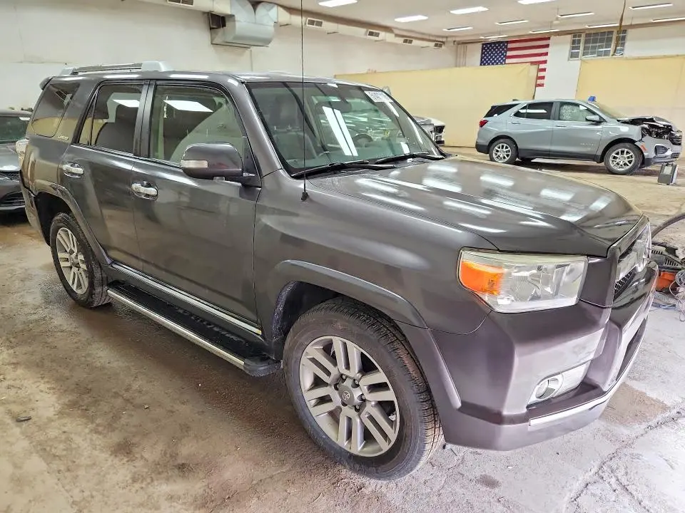 2013 TOYOTA 4RUNNER LIMITED  