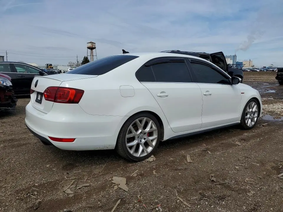 2014 VOLKSWAGEN JETTA GLI  