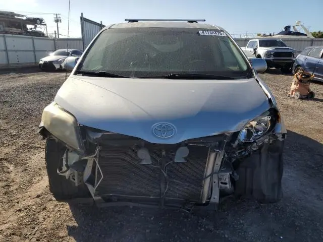 2013 TOYOTA SIENNA SPORT  