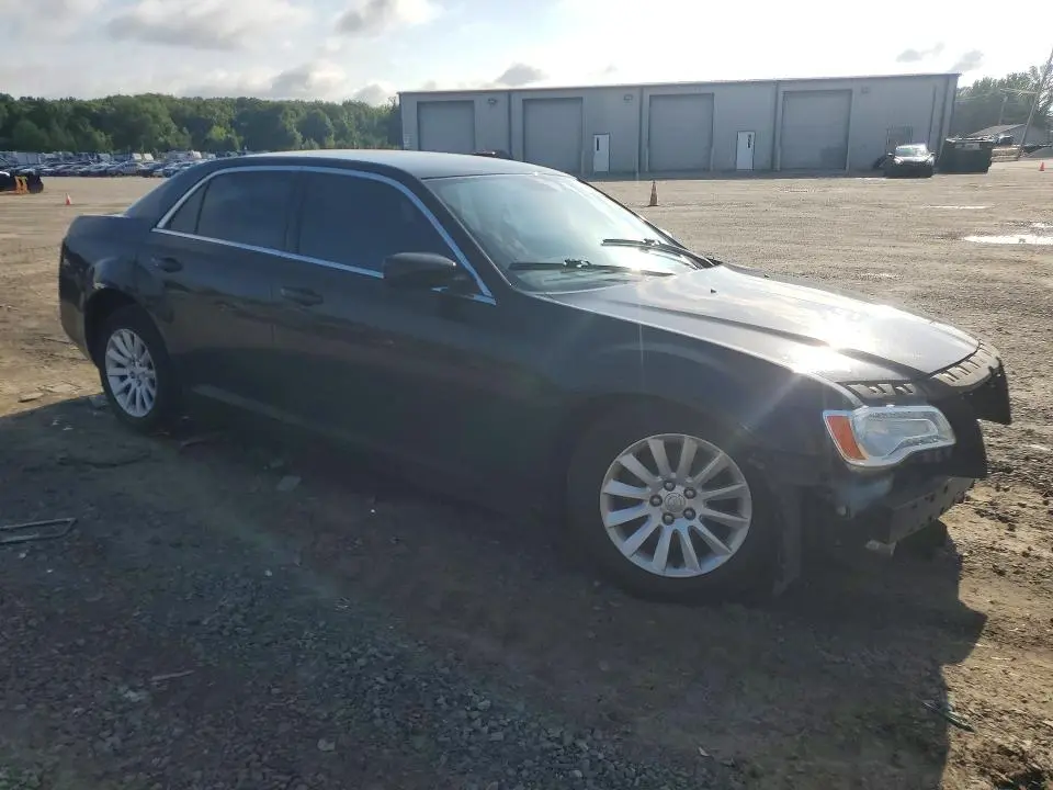 2013 CHRYSLER 300   