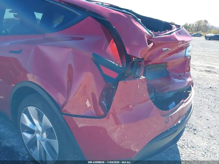 2023 TESLA MODEL Y AWD/LONG RANGE DUAL MOTOR ALL-WHEEL DRIVE