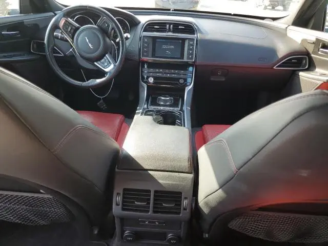 2017 JAGUAR XE R - SPORT  