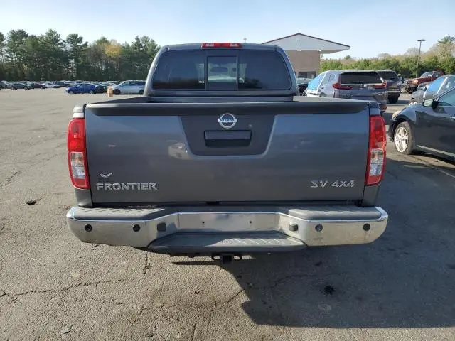 2016 NISSAN FRONTIER SV