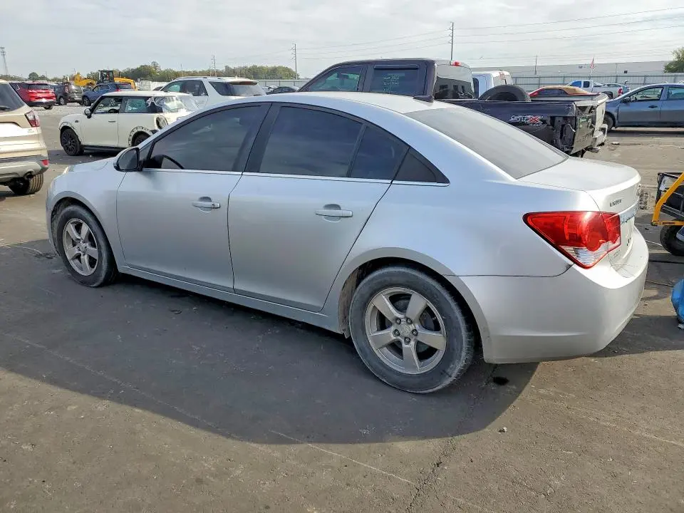 2012 CHEVROLET CRUZE LT  