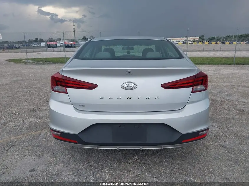 2019 HYUNDAI ELANTRA SE