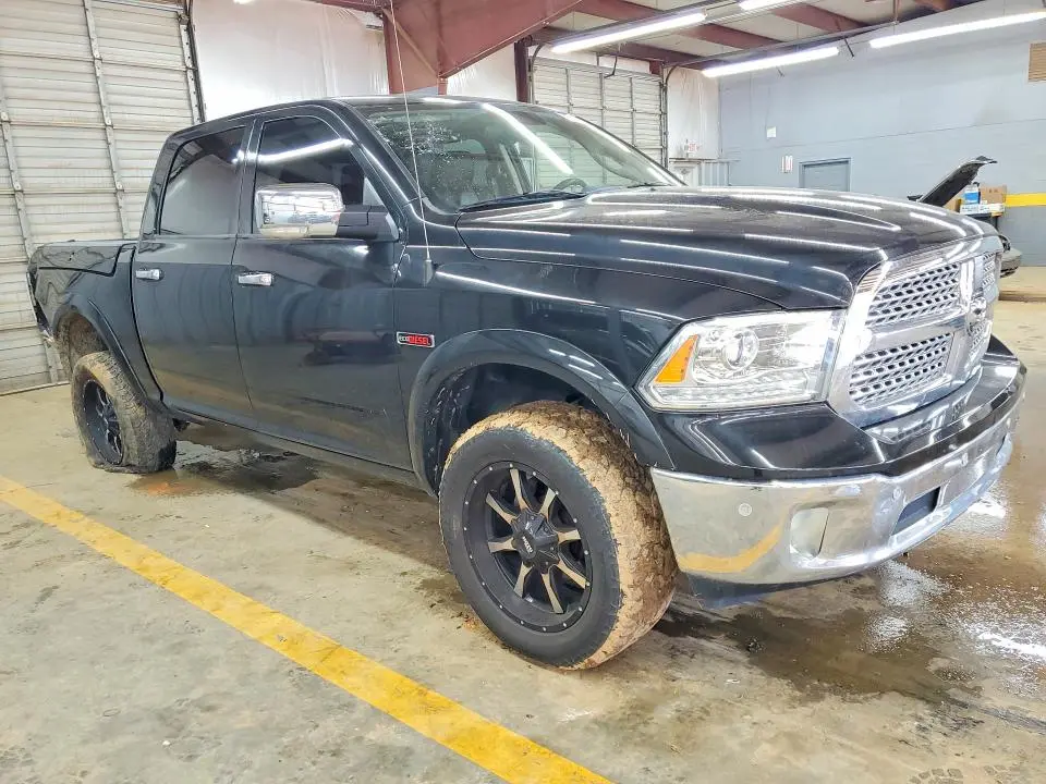 2018 RAM 1500 LARAMIE  