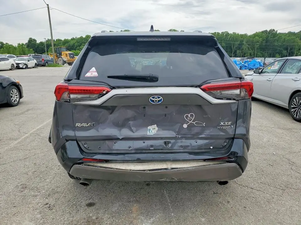 2019 TOYOTA RAV4 XSE  