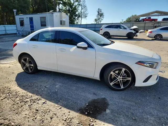 2019 MERCEDES-BENZ A 220  