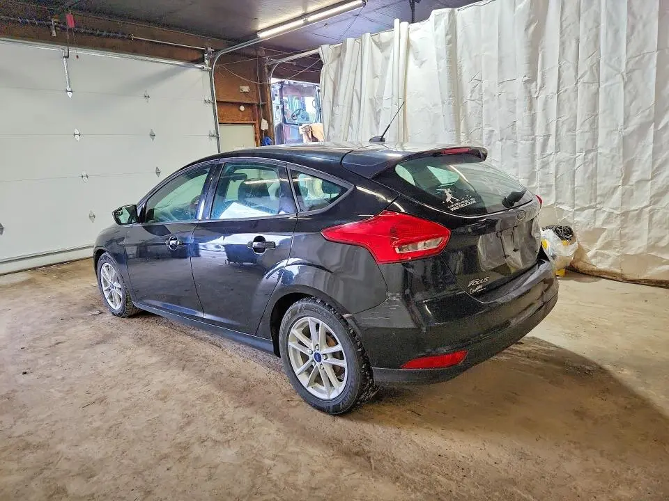 2017 FORD FOCUS SE  