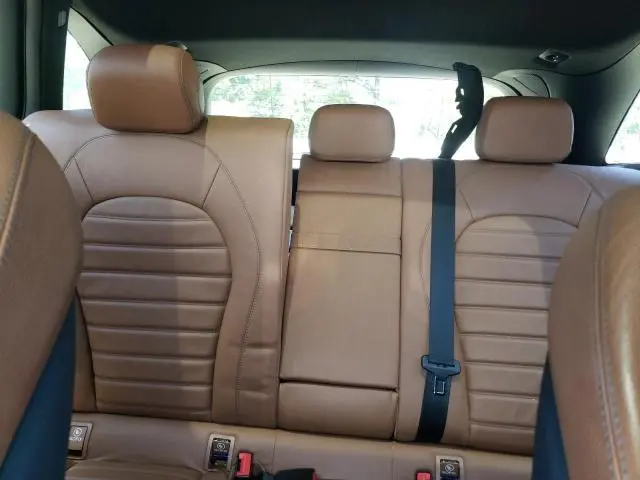 2017 MERCEDES-BENZ GLC 300 4MATIC  