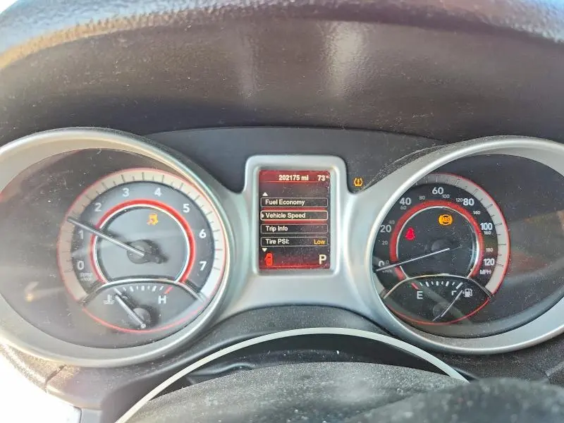 2015 DODGE JOURNEY SXT  