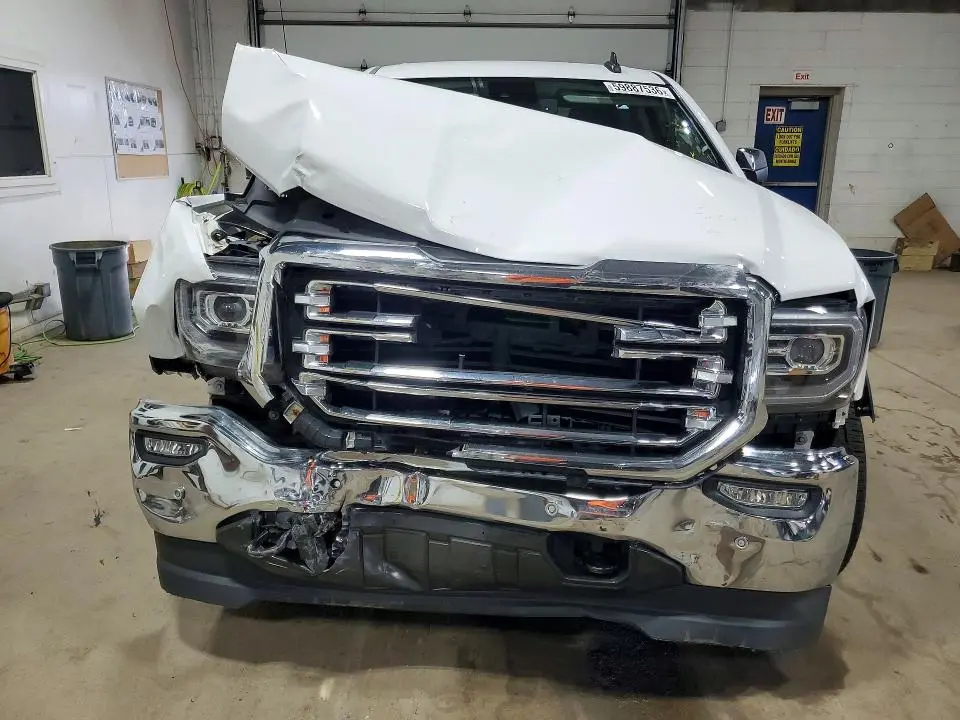 2017 GMC SIERRA K1500 SLT  