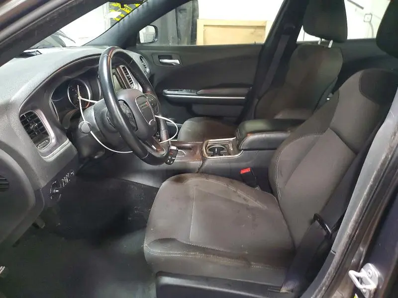 2015 DODGE CHARGER SE  