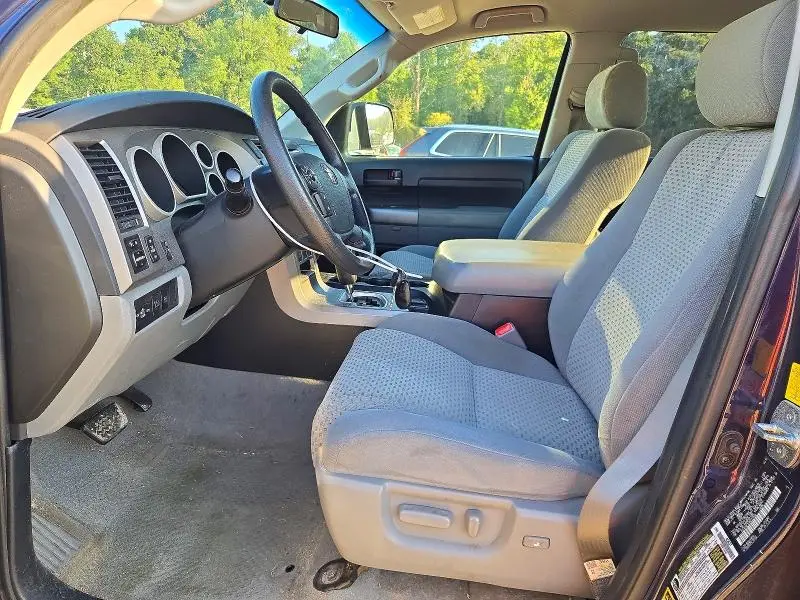 2011 TOYOTA TUNDRA CREWMAX SR5  
