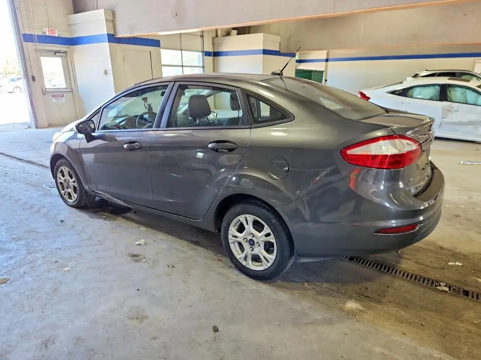 2016 FORD FIESTA SE  