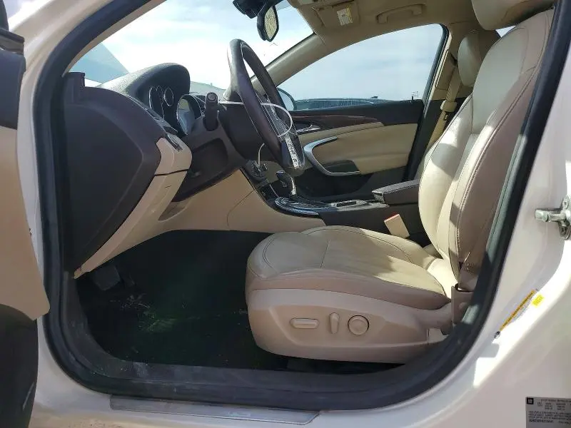 2012 BUICK REGAL PREMIUM  