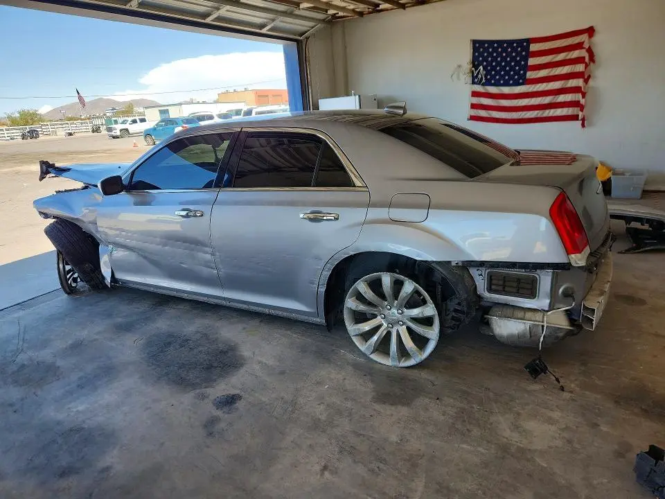 2018 CHRYSLER 300 LIMITED  