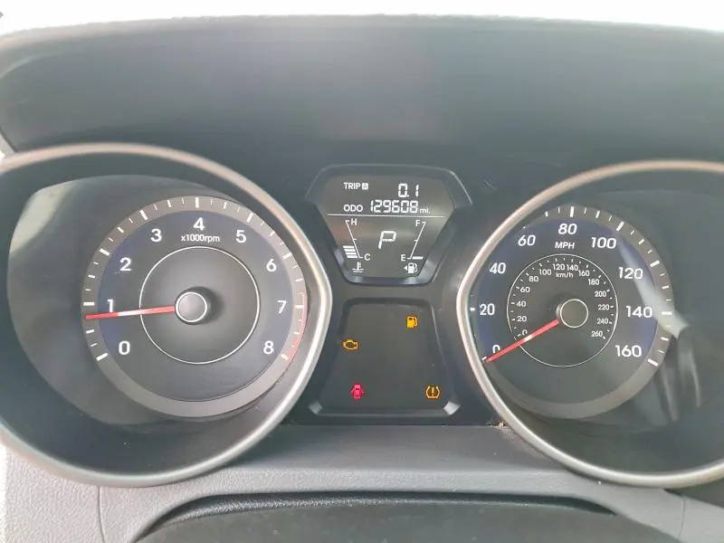 2013 HYUNDAI ELANTRA GLS  