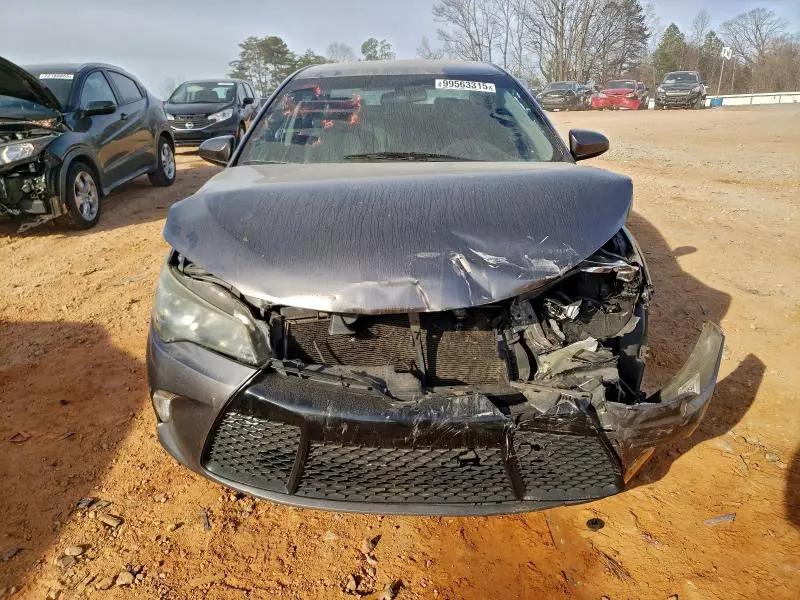 2015 TOYOTA CAMRY LE  